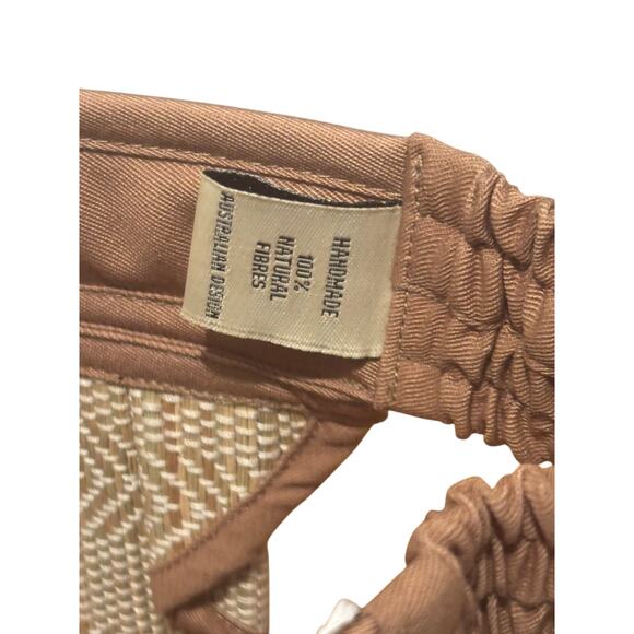 Lorna Murray x Kelly Rutherford Cappuccina Cannes Sun Visor Size Med NWT - Picture 5 of 11